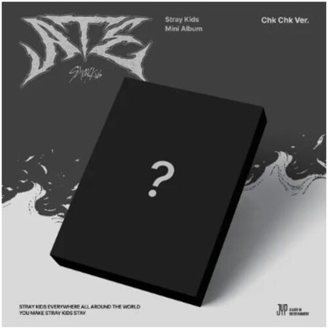 Stray Kids - Ate [Chk Chk Ver.] (Sticker, Photo Book, Photo / Photo Card, Postcard) ((CD))